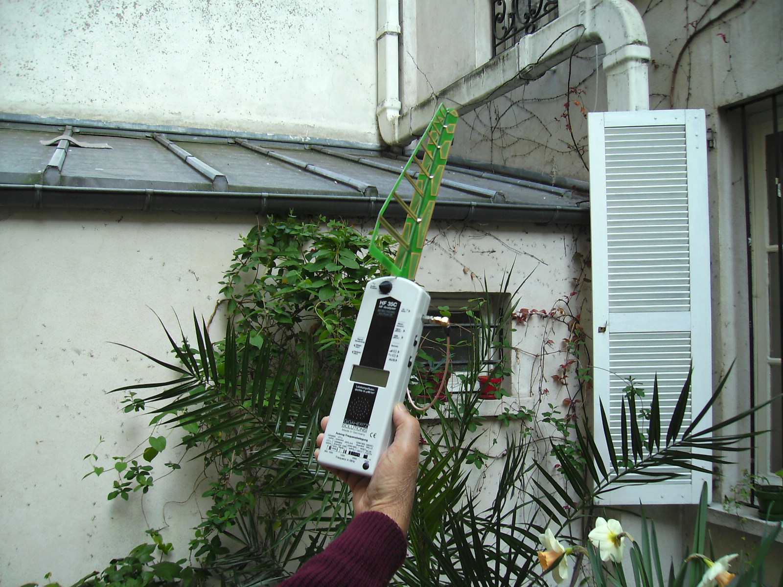 Détection champs électromagnétiques Géobiologie de l'habitat